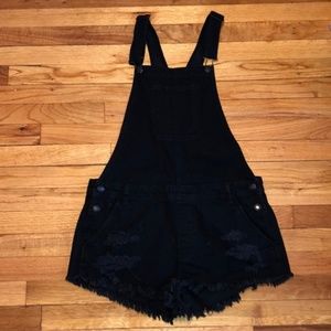 NWOT AE black denim short overalls